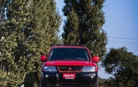 Mitsubishi Pajero III рестайлинг, 2005 год, 1 500 000 рублей, 2 фотография