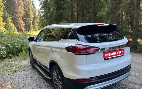 Geely Atlas, 2021 год, 1 960 000 рублей, 9 фотография