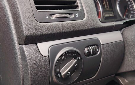 Volkswagen Jetta VI, 2010 год, 450 000 рублей, 14 фотография