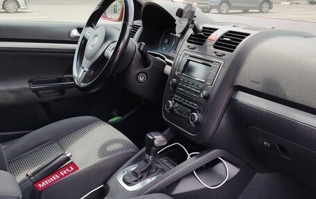 Volkswagen Jetta VI, 2010 год, 450 000 рублей, 9 фотография