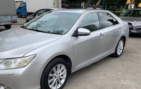 Toyota Camry, 2013 год, 1 400 000 рублей, 4 фотография