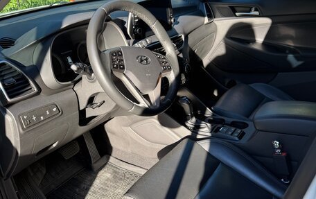 Hyundai Tucson III, 2018 год, 2 350 000 рублей, 8 фотография