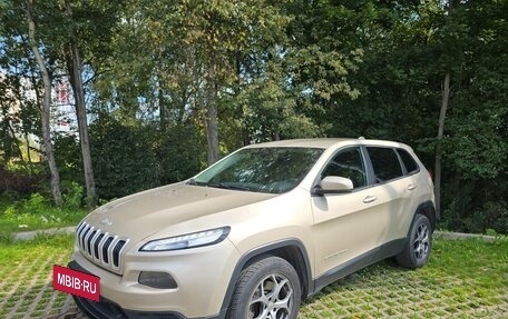 Jeep Cherokee, 2014 год, 1 550 000 рублей, 2 фотография