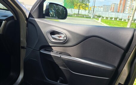 Jeep Cherokee, 2014 год, 1 550 000 рублей, 18 фотография