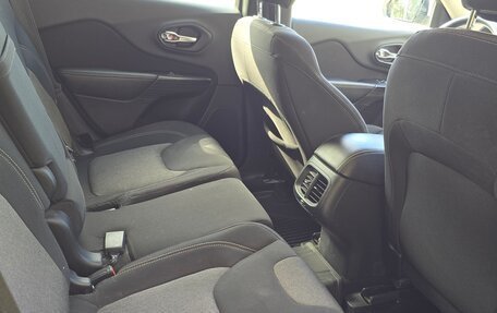 Jeep Cherokee, 2014 год, 1 550 000 рублей, 15 фотография