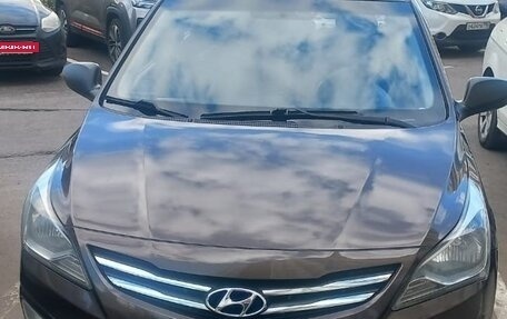 Hyundai Solaris II рестайлинг, 2014 год, 899 999 рублей, 2 фотография