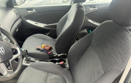 Hyundai Solaris II рестайлинг, 2014 год, 899 999 рублей, 5 фотография