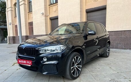 BMW X5, 2017 год, 4 500 000 рублей, 3 фотография