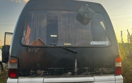 Mitsubishi Delica III, 1990 год, 250 000 рублей, 7 фотография