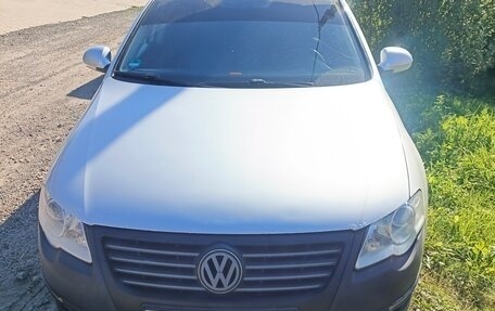 Volkswagen Passat B6, 2007 год, 600 000 рублей, 1 фотография