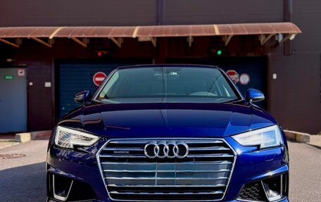 Audi A4, 2019 год, 2 800 000 рублей, 1 фотография