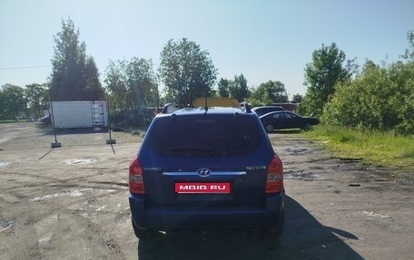 Hyundai Tucson III, 2006 год, 500 000 рублей, 1 фотография