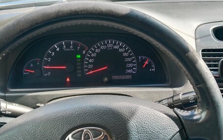 Toyota Camry V40, 2005 год, 690 000 рублей, 7 фотография