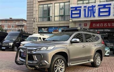 Mitsubishi Pajero Sport III рестайлинг, 2019 год, 2 970 000 рублей, 1 фотография