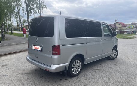 Volkswagen Multivan T5, 2011 год, 1 995 000 рублей, 3 фотография