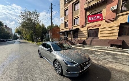 Hyundai Sonata VIII, 2022 год, 3 300 000 рублей, 4 фотография
