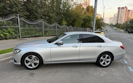 Mercedes-Benz E-Класс, 2019 год, 3 100 000 рублей, 8 фотография