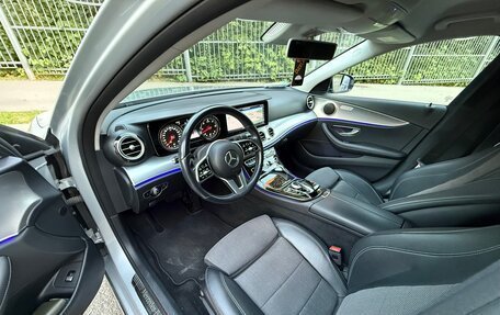 Mercedes-Benz E-Класс, 2019 год, 3 100 000 рублей, 12 фотография