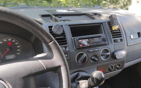 Volkswagen Transporter T5 рестайлинг, 2006 год, 1 500 000 рублей, 8 фотография