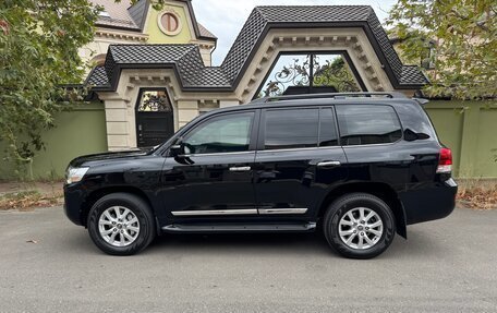 Toyota Land Cruiser 200, 2018 год, 10 500 000 рублей, 2 фотография