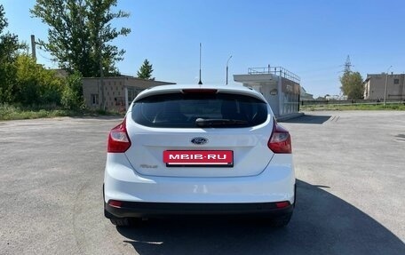 Ford Focus III, 2013 год, 800 000 рублей, 2 фотография