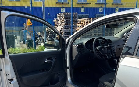Volkswagen Polo VI (EU Market), 2017 год, 920 000 рублей, 14 фотография