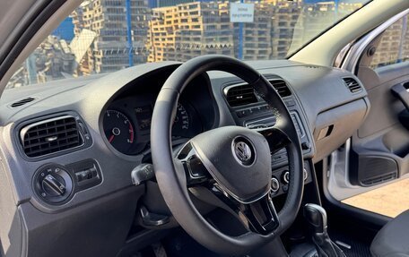 Volkswagen Polo VI (EU Market), 2017 год, 920 000 рублей, 16 фотография