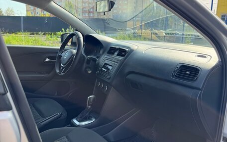 Volkswagen Polo VI (EU Market), 2017 год, 920 000 рублей, 20 фотография