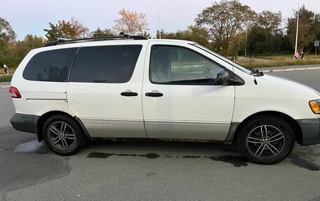 Toyota Sienna I, 2001 год, 570 000 рублей, 6 фотография