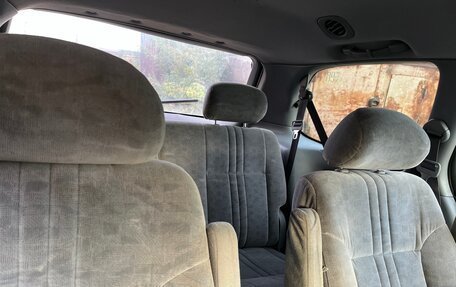 Toyota Sienna I, 2001 год, 570 000 рублей, 13 фотография