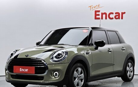 MINI Hatch, 2020 год, 1 553 980 рублей, 1 фотография