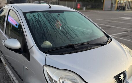 Peugeot 107 I рестайлинг, 2011 год, 550 000 рублей, 12 фотография