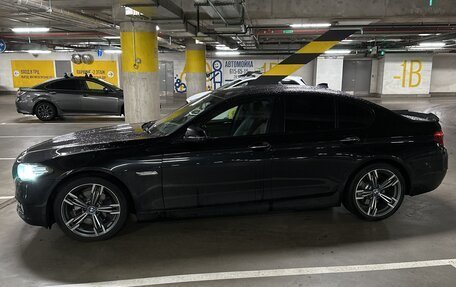 BMW 5 серия, 2015 год, 1 600 000 рублей, 3 фотография