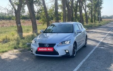 Lexus CT I рестайлинг, 2012 год, 1 720 000 рублей, 29 фотография