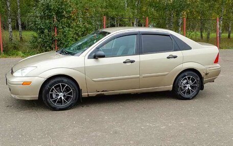 Ford Focus IV, 2001 год, 285 000 рублей, 1 фотография
