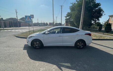 Hyundai Elantra V, 2014 год, 1 170 000 рублей, 2 фотография