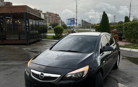 Opel Astra J, 2011 год, 480 000 рублей, 1 фотография