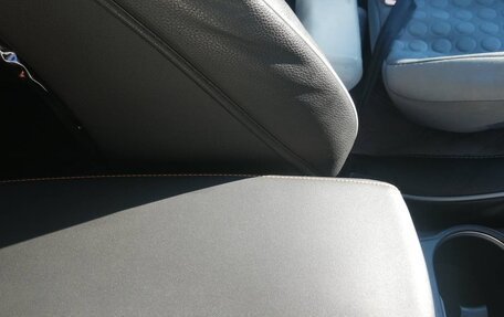 Subaru XV II, 2019 год, 2 700 000 рублей, 6 фотография