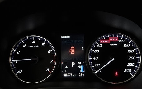 Mitsubishi Outlander III рестайлинг 3, 2014 год, 1 225 000 рублей, 15 фотография