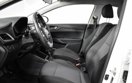 Hyundai Solaris II рестайлинг, 2021 год, 1 349 000 рублей, 10 фотография