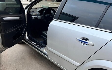 Opel Astra H, 2006 год, 385 000 рублей, 2 фотография