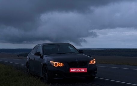 BMW 5 серия, 2006 год, 1 500 000 рублей, 3 фотография