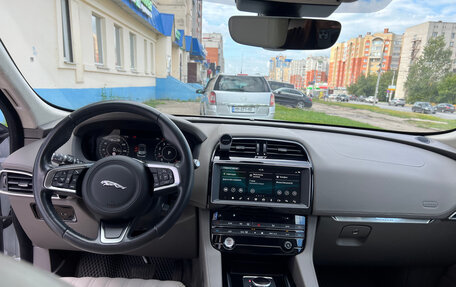 Jaguar F-Pace, 2019 год, 3 990 000 рублей, 6 фотография
