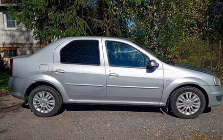 Renault Logan I, 2012 год, 550 000 рублей, 6 фотография