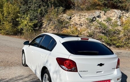 Chevrolet Cruze II, 2013 год, 890 000 рублей, 4 фотография