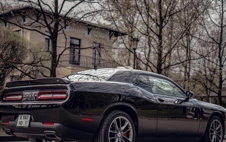 Dodge Challenger III рестайлинг 2, 2021 год, 4 650 000 рублей, 7 фотография