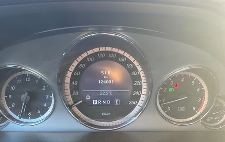 Mercedes-Benz E-Класс, 2011 год, 1 420 000 рублей, 6 фотография