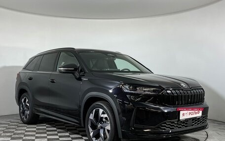 Skoda Kodiaq, 2025 год, 5 600 000 рублей, 4 фотография