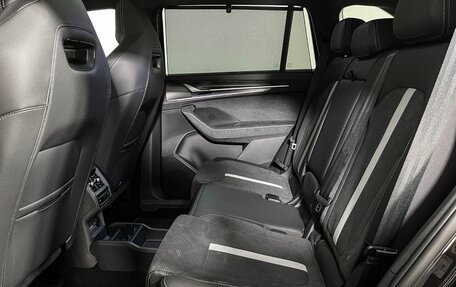 Skoda Kodiaq, 2025 год, 5 600 000 рублей, 21 фотография