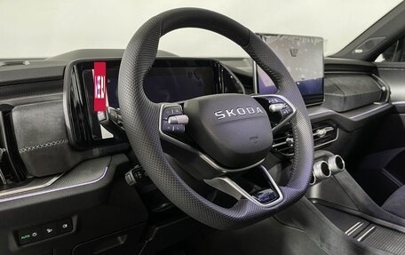 Skoda Kodiaq, 2025 год, 5 600 000 рублей, 12 фотография